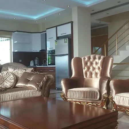Panaroma Villalari Ξενοδοχείο 4*