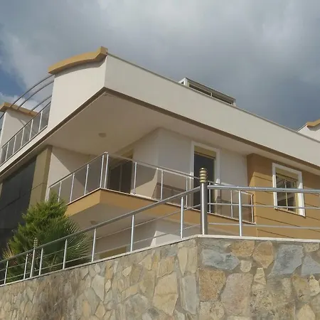 Panaroma Villalari Αλάνια