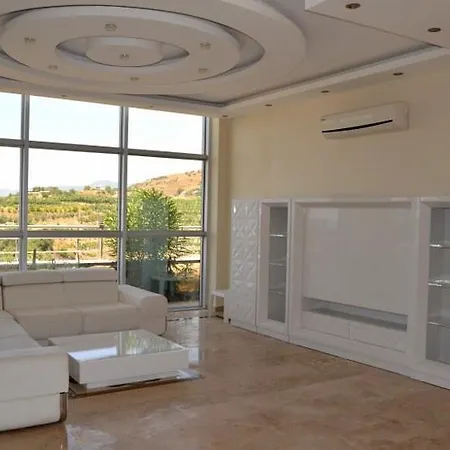Panaroma Villalari
