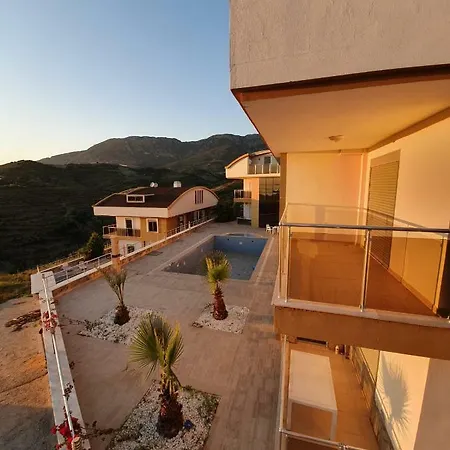 Panaroma Villalari Ξενοδοχείο 4*