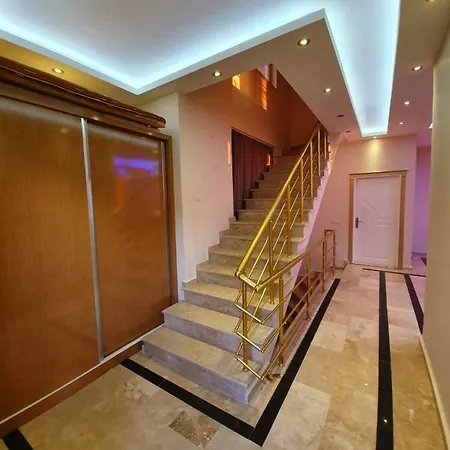 Panaroma Villalari 4* Αλάνια